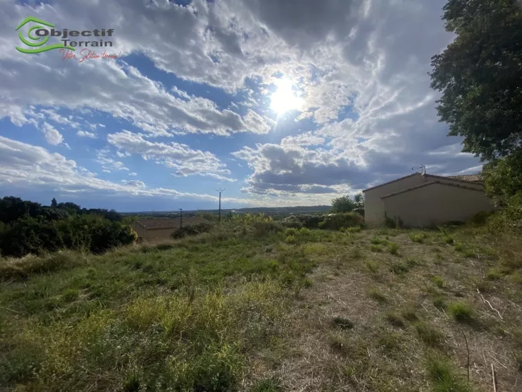 Terrain à bâtir à Tressan  Vue imprenable, cadre paisible