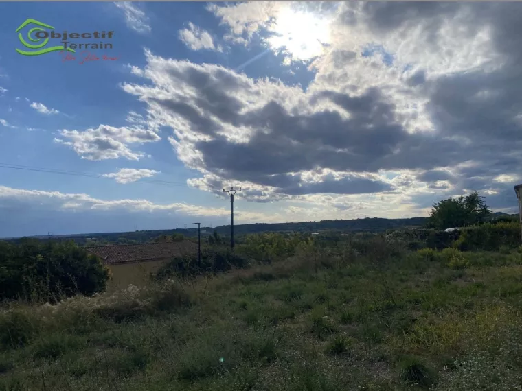 Terrain à bâtir à Tressan  Vue imprenable, cadre paisible